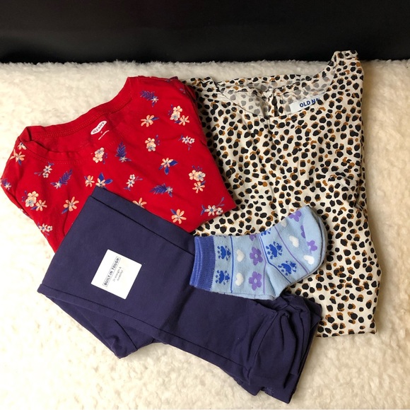 Girls Old Navy Bundle NWOT Size 4-5 - Picture 1 of 16